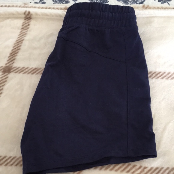 MORET ULTRA SHORTS - Picture 5 of 8